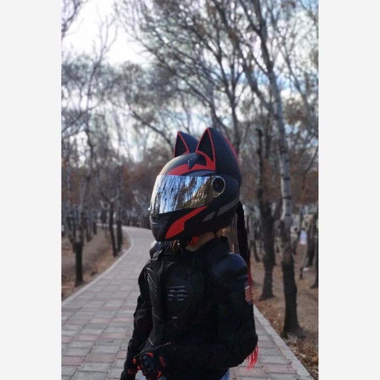 کلاه کاسکت دخترونه فک ثابت